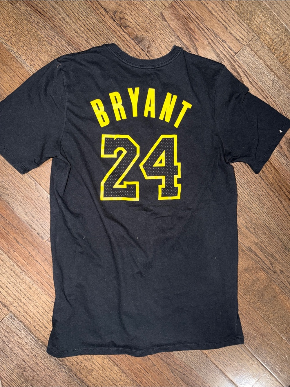 Nike Kobe Bryant #24 Lakers Dri-FIT Tee Black Gold Men’s Medium 1996-2016